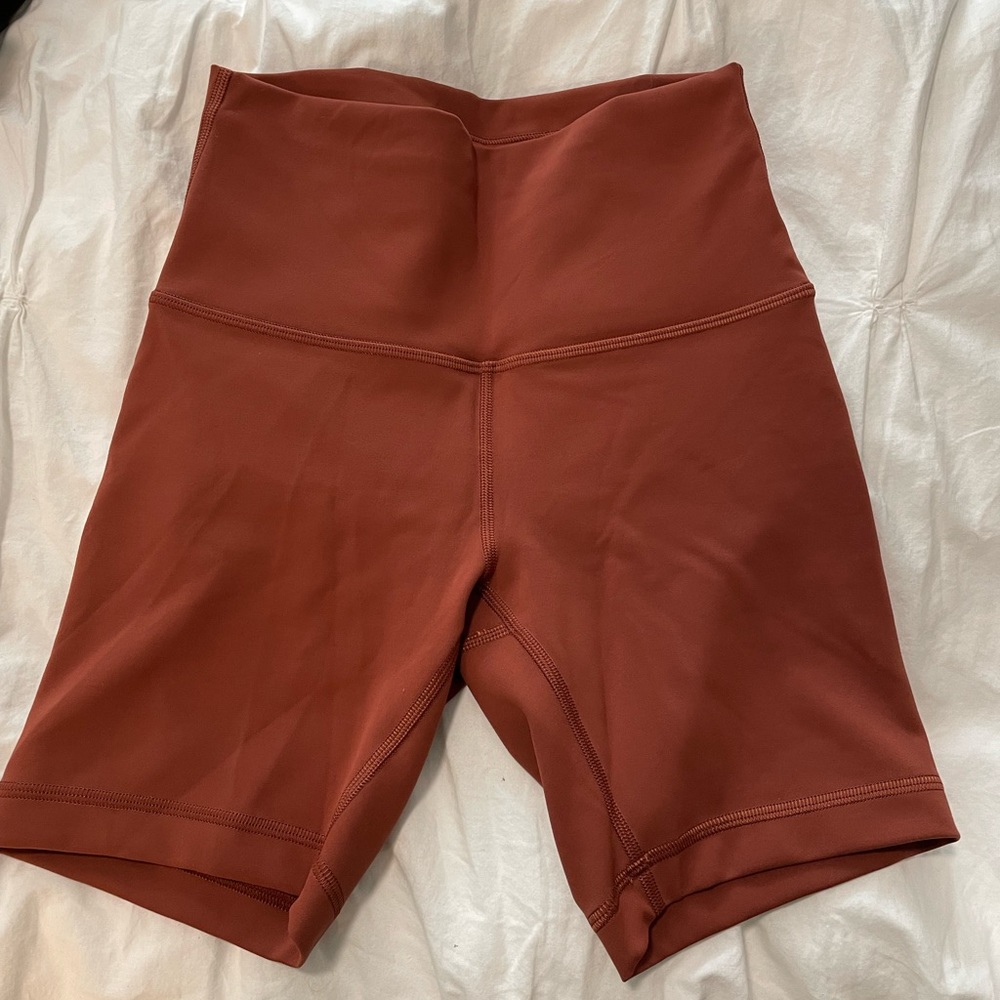 Lululemon Wunder Train Shorts